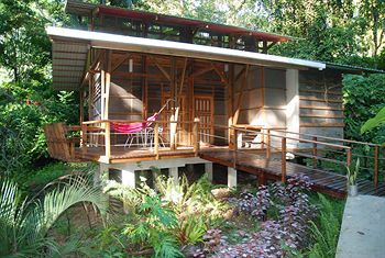 La Kukula Hotel